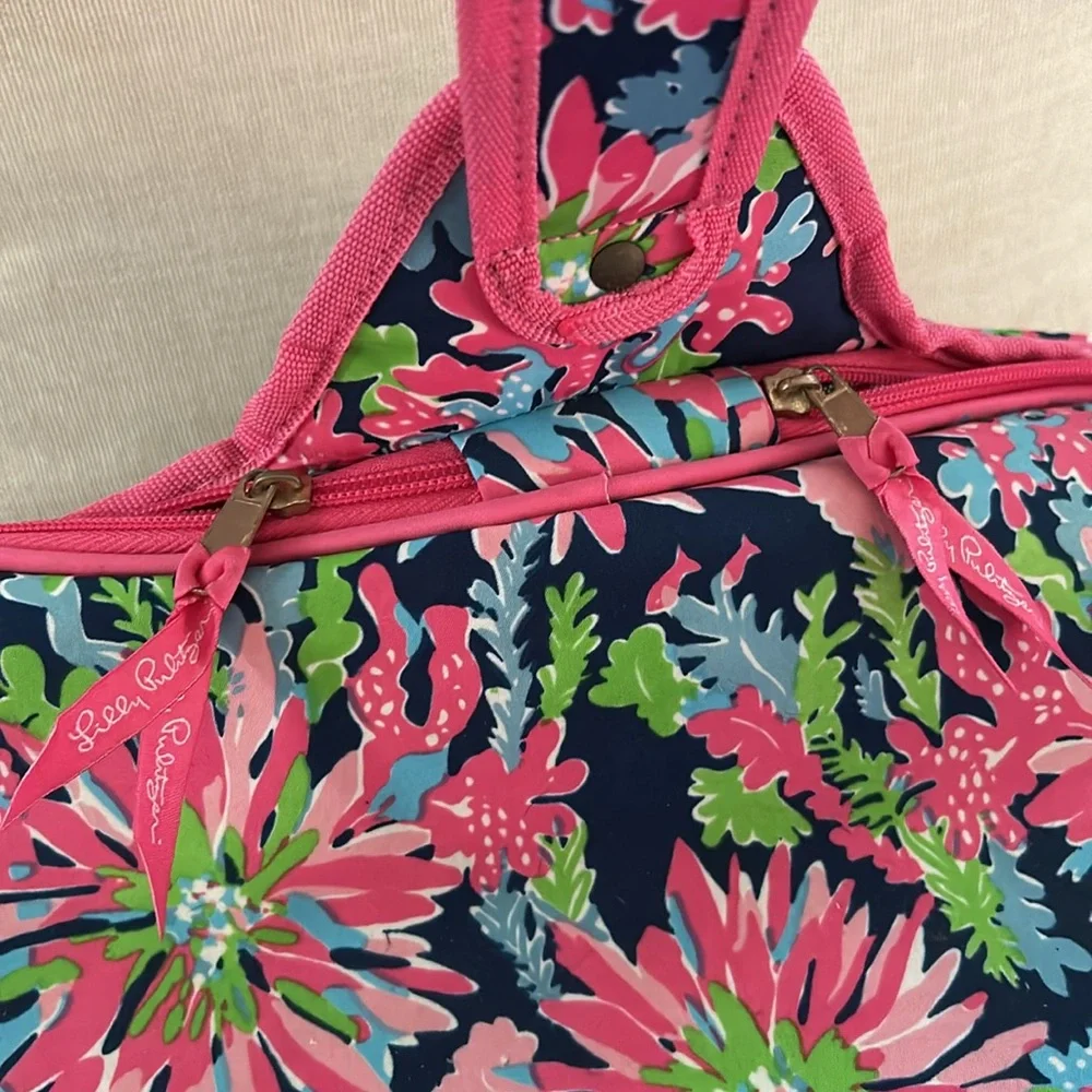 Lilly Pulitzer Insulated Tote/Bag - Picture 6 of 9